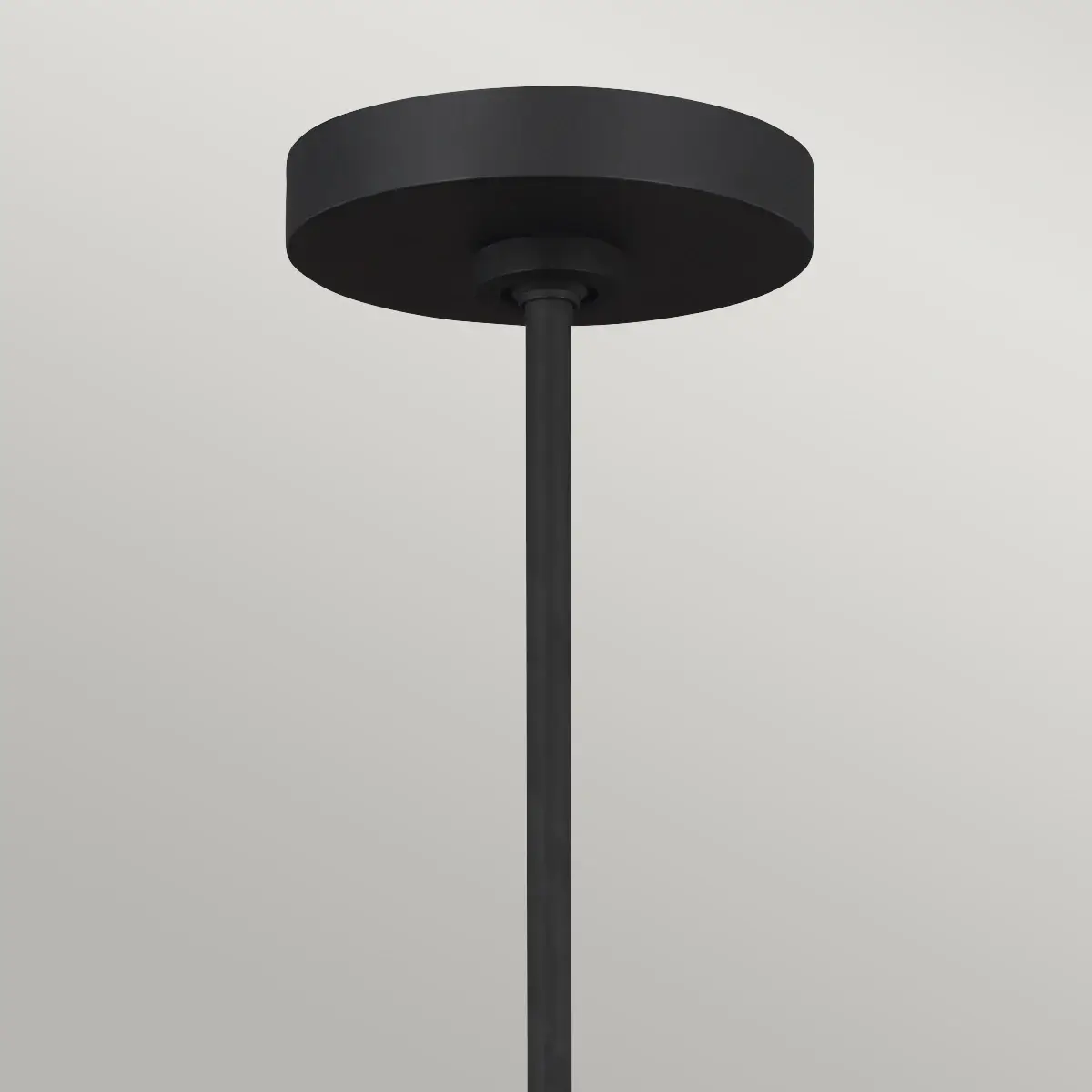 musta-riippuvalaisin-varsi | Sisustusliike Portiikki Musta riippuvalaisin, musta varsi